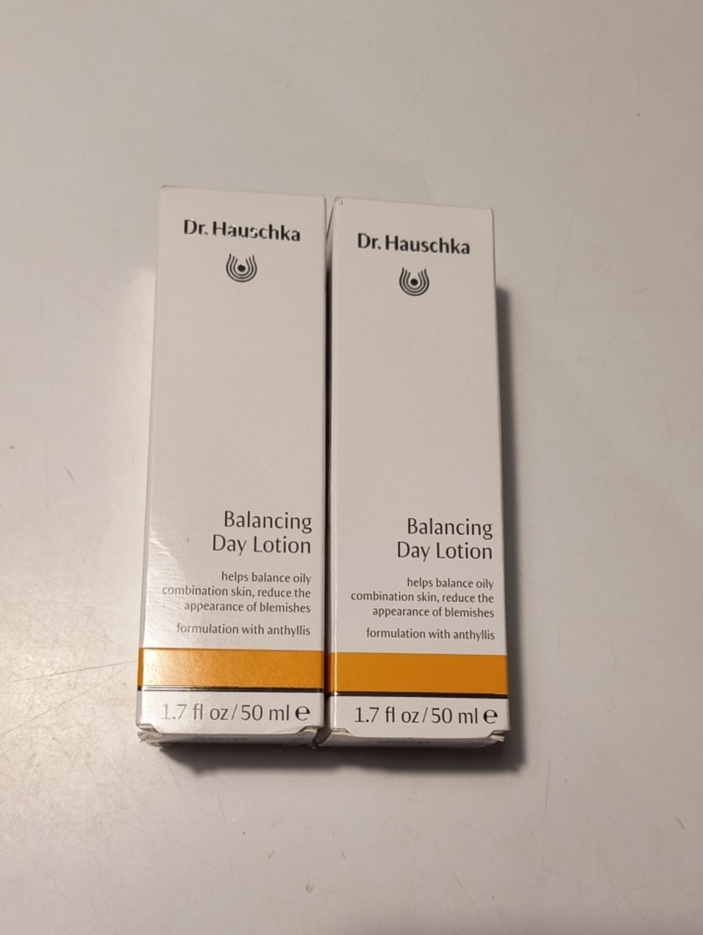 Dr. Hauschka Balancing Day Lotion Lot